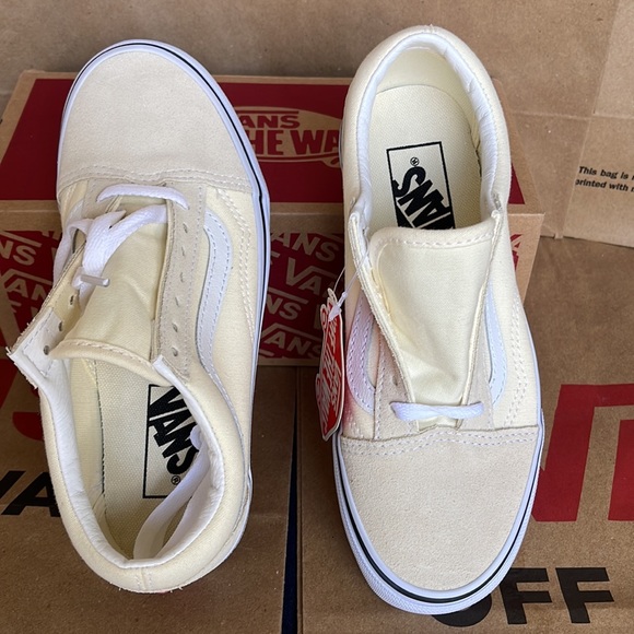 Vans Old Skool Classic White/True White WMNS sneakers - Picture 13 of 16